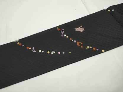 平和屋着物●九寸名古屋帯　唐織　カエル　音符　黒地　正絹　逸品　CABE0274hy