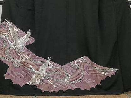 平和屋着物■豪華黒留袖　刺繍　立波飛鶴文　金彩　正絹　逸品　CABE0592xi