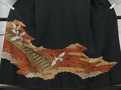 平和屋着物■豪華黒留袖　渡橋飛鶴文　金彩　正絹　逸品　CABE0648xi