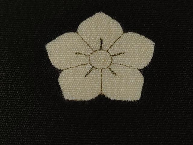 平和屋着物■豪華黒留袖　駒刺繍　鼓　飛鶴松花文　金彩　正絹　逸品　CABE1680ev