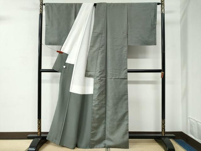 平和屋着物●白山紬　色無地　岩井茶色　まるやま扱い　正絹　逸品　未使用　CABE2014yc