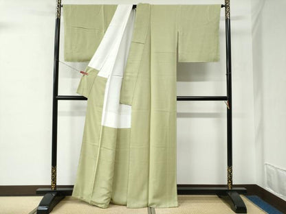 平和屋着物●上質な色無地　絹之舞　若菜色　反端付き　正絹　逸品　未使用　CABE2019yc