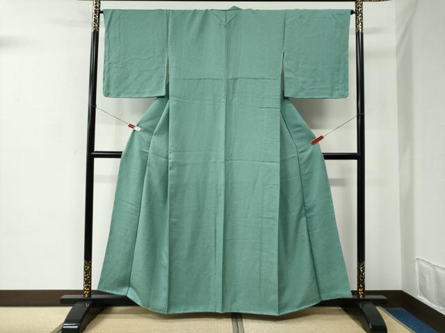 平和屋着物●上質な色無地　紋意匠　青磁色　正絹　逸品　未使用　CABE2029yc