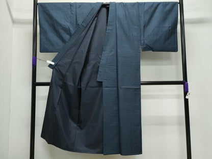 平和屋着物●男性　本場大島紬　アンサンブル・長襦袢セット　80亀甲　総詰め　正絹　逸品　CABE2037yc