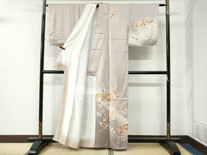 平和屋着物●訪問着　駒刺繍　雲取り枝橘草花文　暈し染め　金彩　三越扱い　正絹　逸品　CABE2114yc