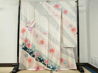 平和屋着物●名門　藤娘きぬたや・総絞り　振袖　舞花文　暈し染め　金彩　正絹　逸品　CABE2127yc