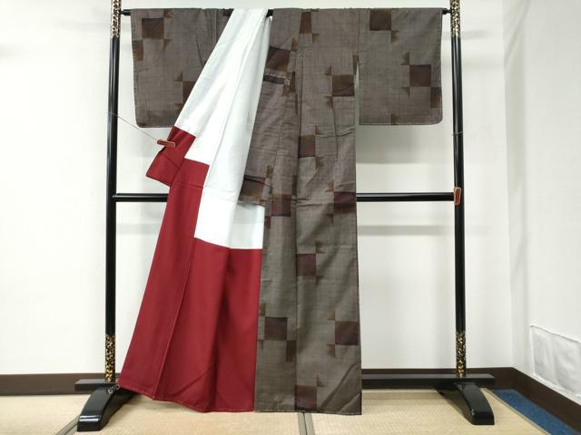 平和屋着物●本場大島紬　9マルキ　色紙吉祥文　正絹　逸品　未使用　CABE2153yc