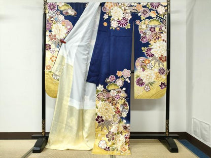 平和屋着物●豪華振袖　刺繍　雪輪牡丹毬吉祥花文　暈し染め　金彩　正絹　逸品　CABE2159yc