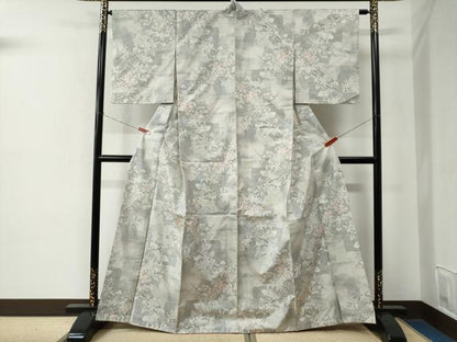 平和屋着物●本場大島紬　白大島　9マルキ　破れ色紙枝花文　正絹　逸品　CABE2179yc