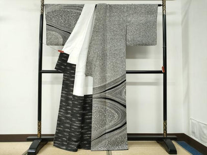 平和屋着物●山下晴三 京友禅競技大会受賞　訪問着　よろけ縞　たたき染め　黒地　正絹　逸品　CABE2182yc