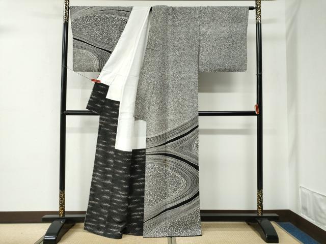 平和屋着物●山下晴三 京友禅競技大会受賞　訪問着　よろけ縞　たたき染め　黒地　正絹　逸品　CABE2182yc