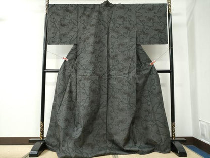 平和屋着物●本場大島紬　7マルキ　菊唐草文　ロング丈　正絹　逸品　未使用　CABE2186yc