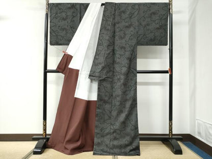 平和屋着物●本場大島紬　7マルキ　菊唐草文　ロング丈　正絹　逸品　未使用　CABE2186yc