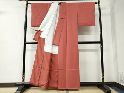 平和屋着物●上質な色無地　甚三紅色　正絹　逸品　CABE2191yc