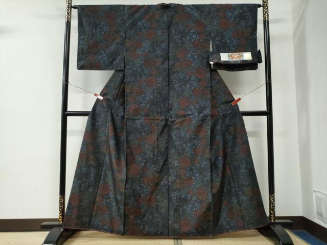 平和屋着物●本場大島紬　枝牡丹花文　池田伝一紬工場謹製　証紙付き　正絹　逸品　未使用　CABE2205yc