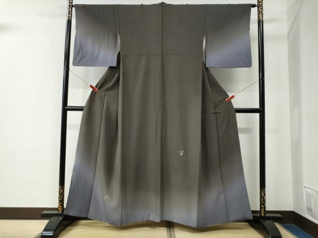 平和屋着物●世界的人形師　辻村寿三郎　ジュサブロー 　訪問着　兎　暈し染め　金彩　正絹　逸品　CABE2217yc
