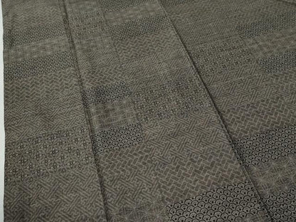 平和屋着物●本場大島紬　9マルキ　百柄　正絹　逸品　未使用　CABE2227yc