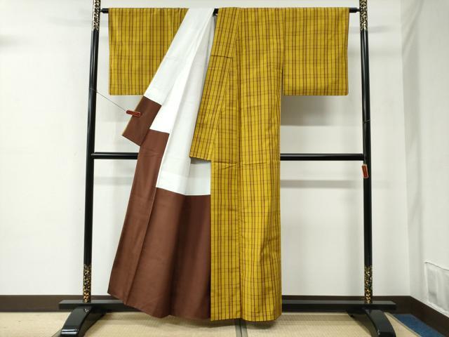 平和屋着物●黄八丈　格子　正絹　逸品　CABE2240yc