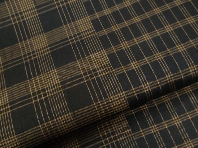 平和屋着物●上質な紬　変わり格子　黒地　ロング丈　正絹　逸品　CABE2268yc