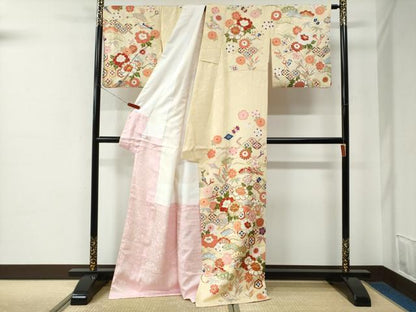 平和屋着物●訪問着　駒刺繍　宝尽くし松竹梅花文　金彩　正絹　逸品　CABE2282yc