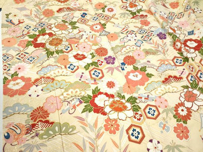 平和屋着物●訪問着　駒刺繍　宝尽くし松竹梅花文　金彩　正絹　逸品　CABE2282yc