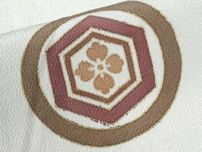 平和屋着物●訪問着　刺繍　草花文　金彩　鬼しぼ縮緬　正絹　逸品　CABE2297yc