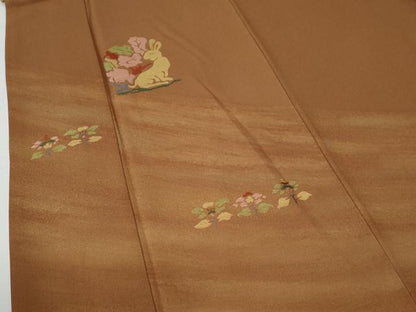 平和屋着物●訪問着　総刺繍　兎　草花文　正絹　逸品　CABE2309yc