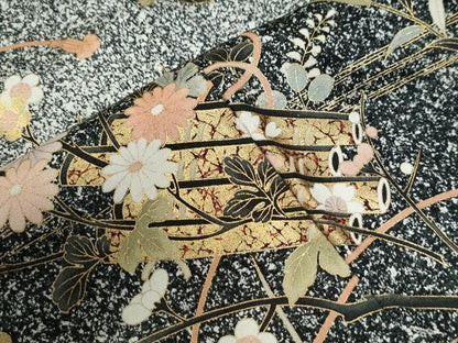 平和屋着物●訪問着　貝桶花筏文　たたき染め　黒地　金彩　正絹　逸品　CABE2353yc
