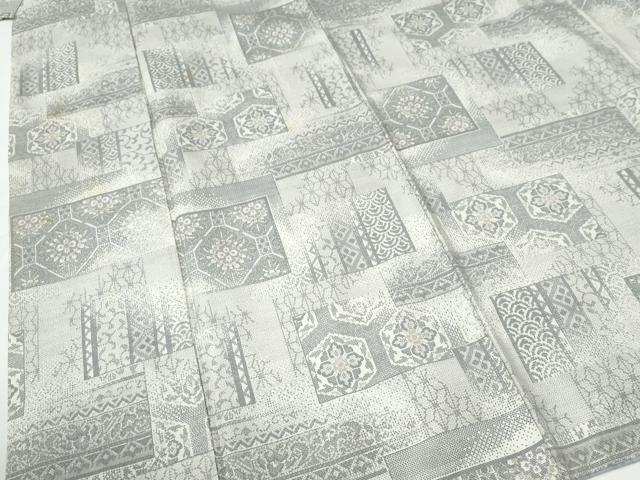 平和屋着物●本場大島紬　白大島　9マルキ　色紙吉祥花唐草文　正絹　逸品　CABE2365yc