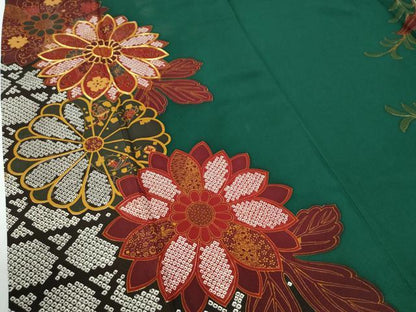 平和屋着物●豪華振袖　駒刺繍　網目鹿の子花唐草文　正絹　逸品　CABE2383yc