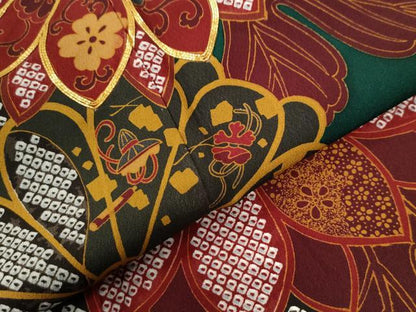 平和屋着物●豪華振袖　駒刺繍　網目鹿の子花唐草文　正絹　逸品　CABE2383yc