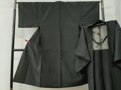 平和屋着物●男性　紬　アンサンブル　霞文　黒地　羽裏：唐獅子　正絹　逸品　CABE2404yc
