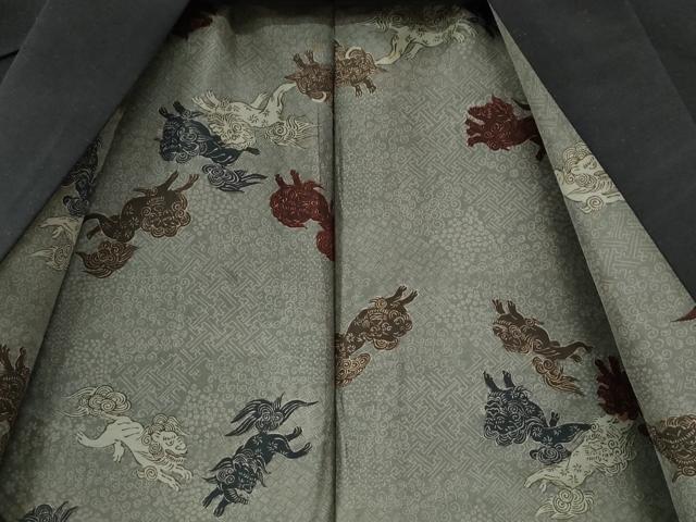 平和屋着物●男性　紬　アンサンブル　霞文　黒地　羽裏：唐獅子　正絹　逸品　CABE2404yc