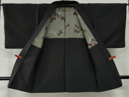 平和屋着物●男性　紬　アンサンブル　霞文　黒地　羽裏：唐獅子　正絹　逸品　CABE2404yc