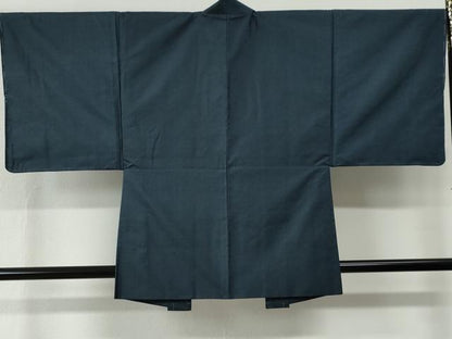 平和屋着物●男性　本場大島紬　アンサンブル　80亀甲　総詰め　正絹　逸品　未使用　CABE2409yc