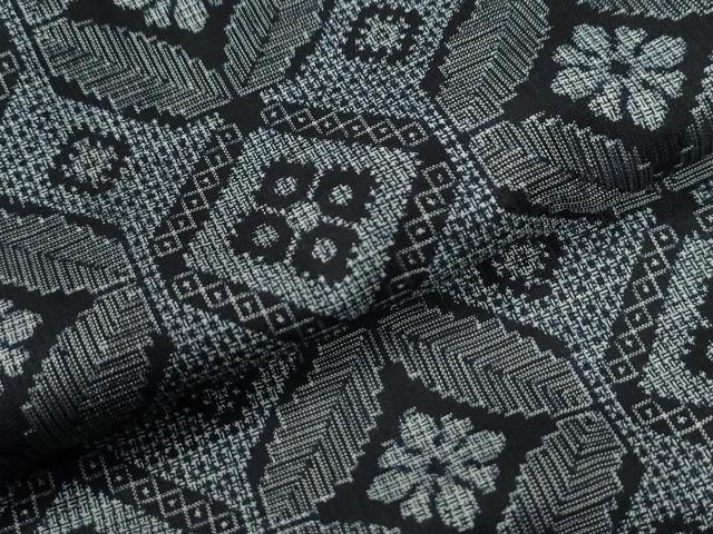 平和屋着物●本場大島紬　割り込み絣　吉祥花文　正絹　逸品　CABE2436yc