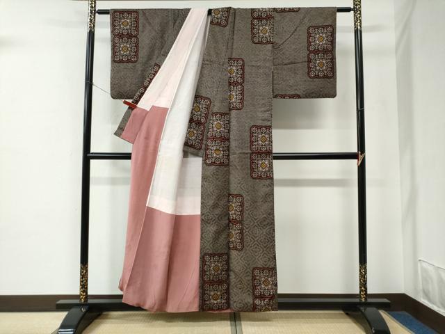 平和屋着物●本場大島紬　龍郷絣　正絹　逸品　CABE2439yc
