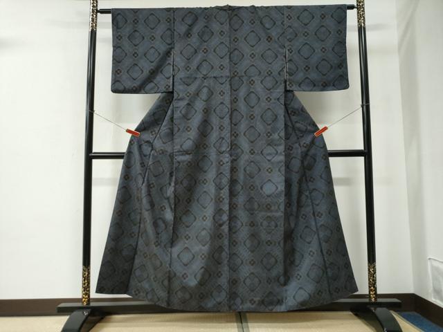 平和屋着物●本場大島紬　龍郷絣　正絹　逸品　CABE2458yc