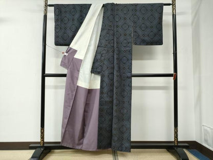平和屋着物●本場大島紬　龍郷絣　正絹　逸品　CABE2458yc