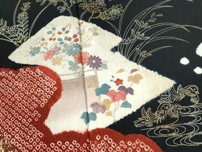 平和屋着物●訪問着　絞り　刺繍　鴛鴦松皮菱草花文　黒地　金彩　正絹　逸品　CABE2504yc