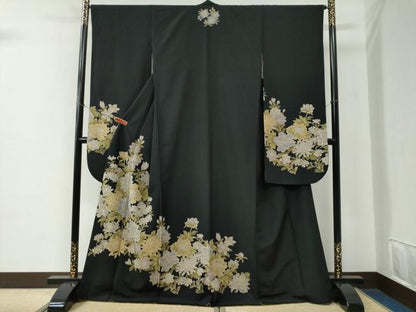 平和屋着物●こむさでもーど・COMME CA DU MODE　振袖　牡丹花文　黒地　洗える着物　CABE2528yc