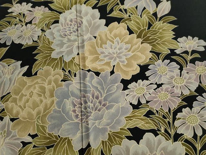平和屋着物●こむさでもーど・COMME CA DU MODE　振袖　牡丹花文　黒地　洗える着物　CABE2528yc