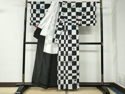 平和屋着物●上質な小紋　型染め　変わり市松　流水　枝花文　正絹　逸品　CABE2549yc