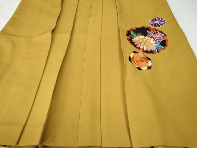 平和屋着物●女性　行灯袴　総刺繍　雪輪菊花文　黄朽葉色　金糸　卒業式　洗える着物　CABE2595yc