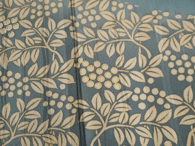 平和屋着物●訪問着　駒刺繍　立波葡萄舞桜文　暈し染め　金彩　正絹　逸品　未使用　CABE2626yc