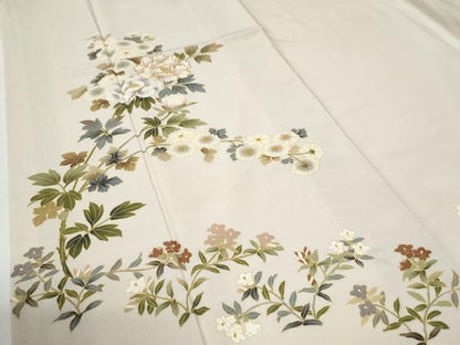 平和屋着物●訪問着　駒刺繍　枝牡丹花文　正絹　逸品　CABE2647yc