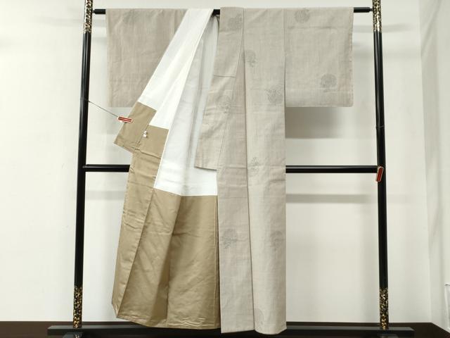 平和屋着物●結城紬　100亀甲　飛び亀甲柄　雪輪草花文　銀座おゝぎ屋扱い　正絹　逸品　未使用　CABE2709yc