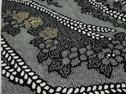 平和屋着物●豪華振袖　総絞り　駒刺繍　草花文　黒地　正絹　逸品　CABE2715yc