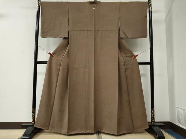 平和屋着物●上質な色無地　紗綾形地紋　枯茶色　正絹　逸品　CABE2718yc