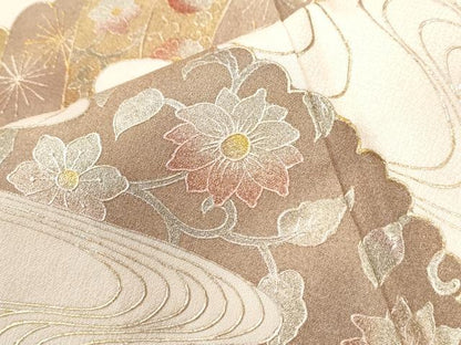 平和屋着物●金彩友禅　卓越技能者・名工・和田光正　訪問着　流水花蝶唐草文　暈し染め　金彩　正絹　逸品　CABE2744yc